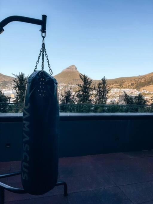 "Lykke On Bree" - Unique Apartment With Stunning Table Mountain Views Cape Town Exterior photo
