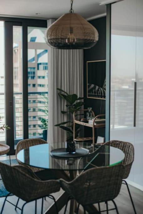 "Lykke On Bree" - Unique Apartment With Stunning Table Mountain Views Cape Town Exterior photo
